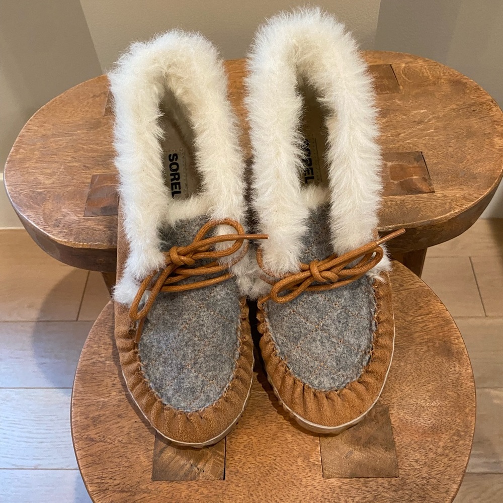 Sorel Low Sherling Bootie